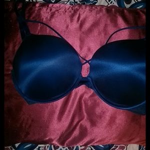 38DD VICTORIA'S SECRET BOMBSHELL PUSH-UP BRA